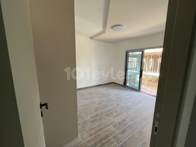 3+1 DELUXE APARTMENT FOR SALE IN LEFKOŞA SMALL KAYMAKLI