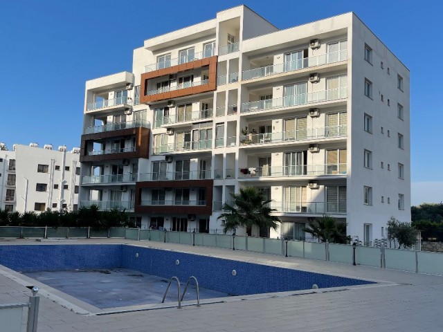 2+1 FLATS FOR SALE WITH COMMON POOL IN LEFKE / GEMİKONAĞI CENTER, FOR LIVING AND INVESTMENT