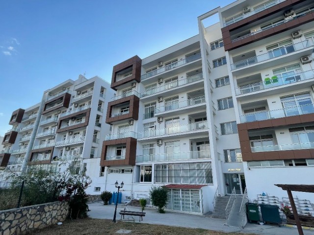 2+1 FLATS FOR SALE WITH COMMON POOL IN LEFKE / GEMİKONAĞI CENTER, FOR LIVING AND INVESTMENT