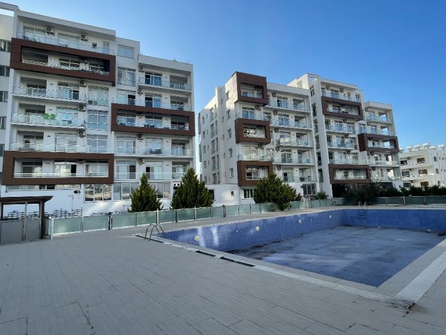 2+1 FLATS FOR SALE WITH COMMON POOL IN LEFKE / GEMİKONAĞI CENTER, FOR LIVING AND INVESTMENT