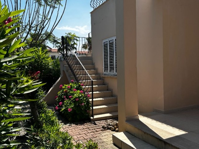 4 bedroom detached Villa