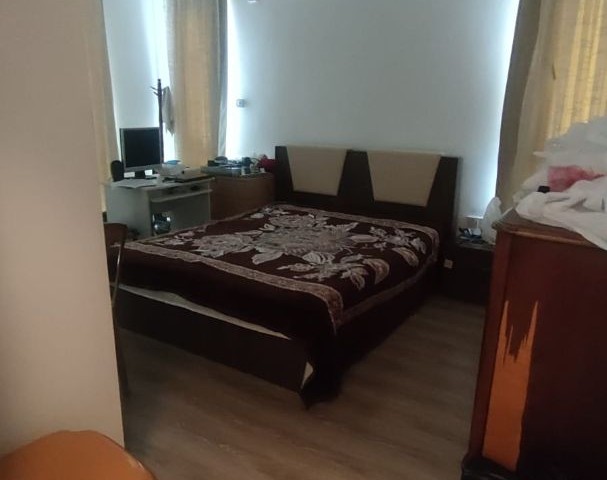 LEFKOŞA KÜÇÜK KAYMAKLIDA ZEMİN KAT 3 + 1 SATILIK LÜKS DAİRE