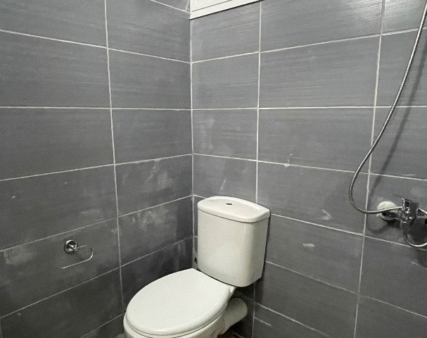 1 1 + 0 FOR ONE PERSON APARTMENTS FOR RENT FOR STUDENTS WITHOUT BALCONY, WITHIN WALKING DISTANCE TO EUROPEAN UNIVERSITY OF LEFKA