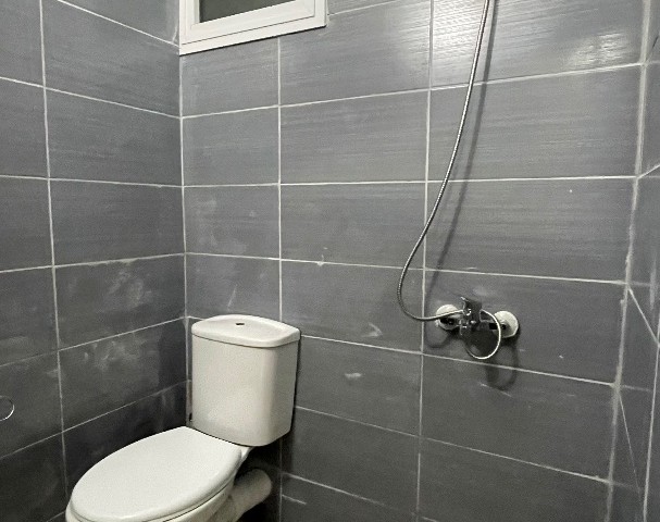 1 1 + 0 FOR ONE PERSON APARTMENTS FOR RENT FOR STUDENTS WITHOUT BALCONY, WITHIN WALKING DISTANCE TO EUROPEAN UNIVERSITY OF LEFKA