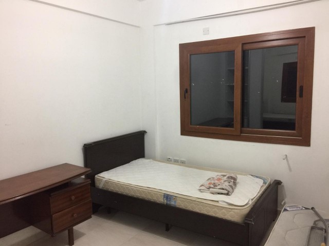 130m2 flat with 3+1 Turkish title in Gönyeli.