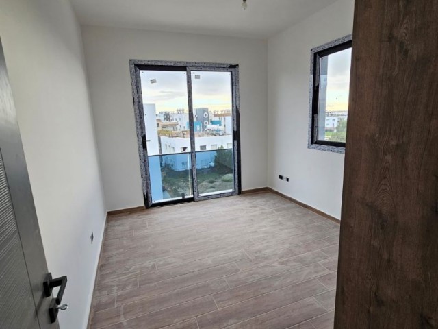 Gönyeli merkezde lüks 2+1 penthouse daire.