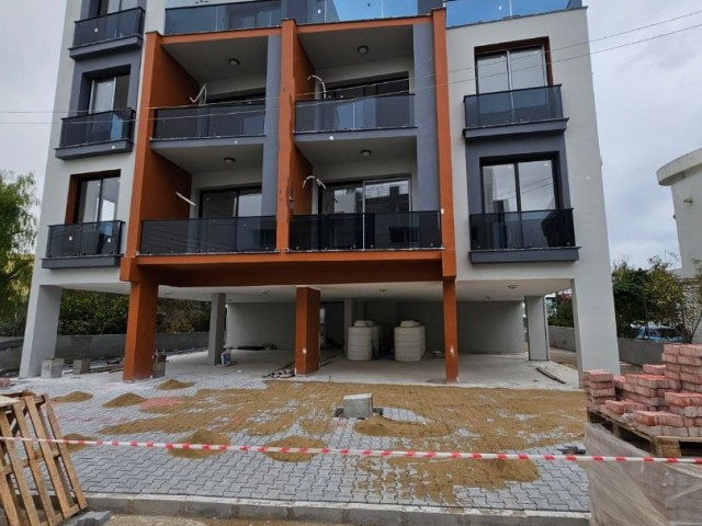 Luxury 2+1 penthouse apartment in the center of Gönyeli.