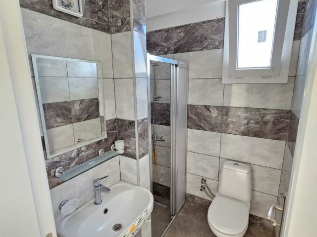 1st floor, brand new 2+1 flat with elevator in Kızılbaş center. (VAT, transformer paid)