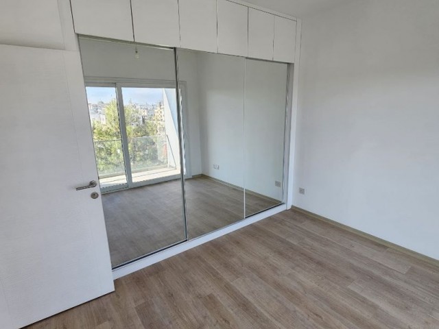 3+1 Penthouse-Wohnung im türkischen Stil mit Aufzug im Zentrum von Nikosia.