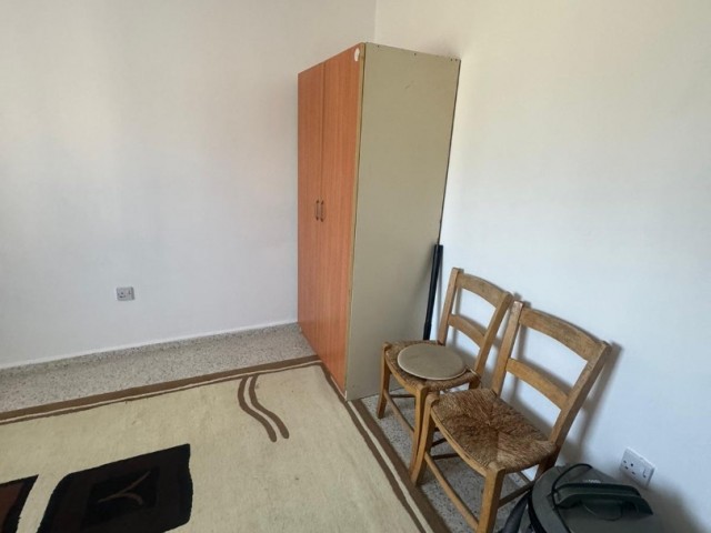 3+1 FLAT FOR RENT TO STUDENT NEXT TO THE BUS STOP IN LEFKE