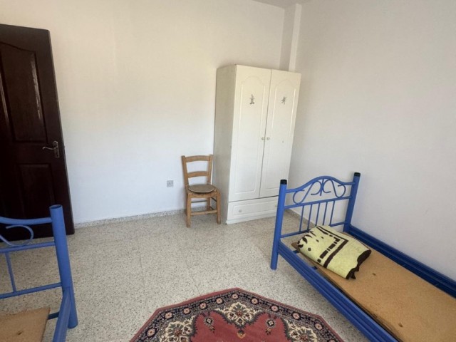 3+1 FLAT FOR RENT TO STUDENT NEXT TO THE BUS STOP IN LEFKE