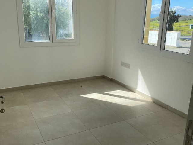 3+1 unfurnished flat for rent in Gönyeli-Boğaz