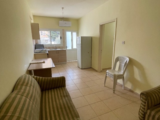 3+1 FLAT FOR RENT IN GEMİKONAGI, WALKING DISTANCE TO  EUROPEAN UNIVERSITY OF LEFKA