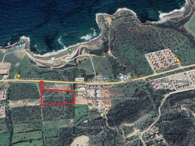 Land in Esentepe, close to the beach, with mountain and sea views