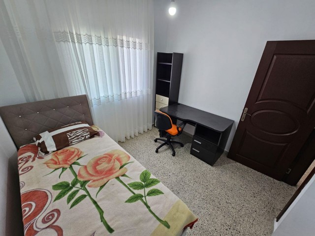 Fully renovated, 3+1 furnished flat next to Yenikent Municipal Boulevard.