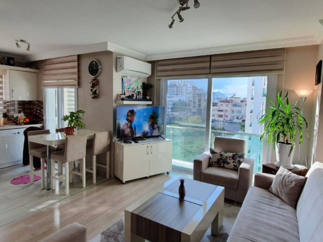 GİRNE MERKEZDE 3+1 FULL EŞYALI SATILIK DAİRE