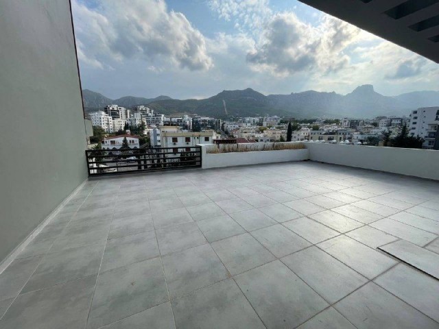 Penthouse Kaufen in Girne Merkez, Kyrenia