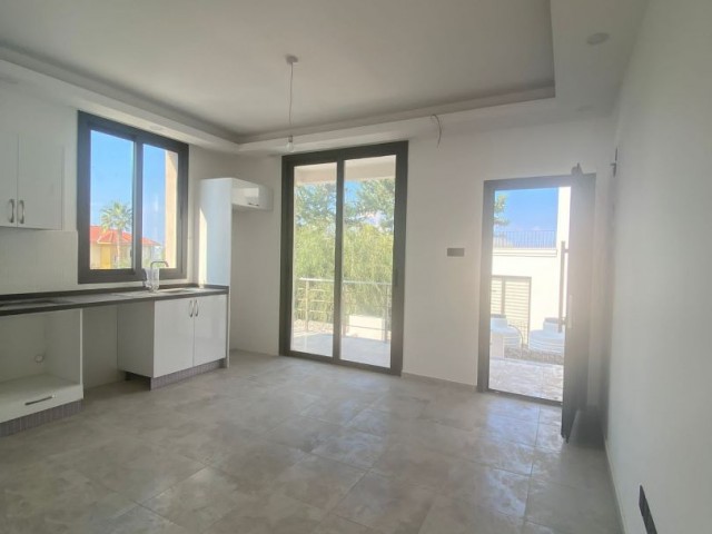 Flat For Sale in Karaoğlanoğlu, Kyrenia