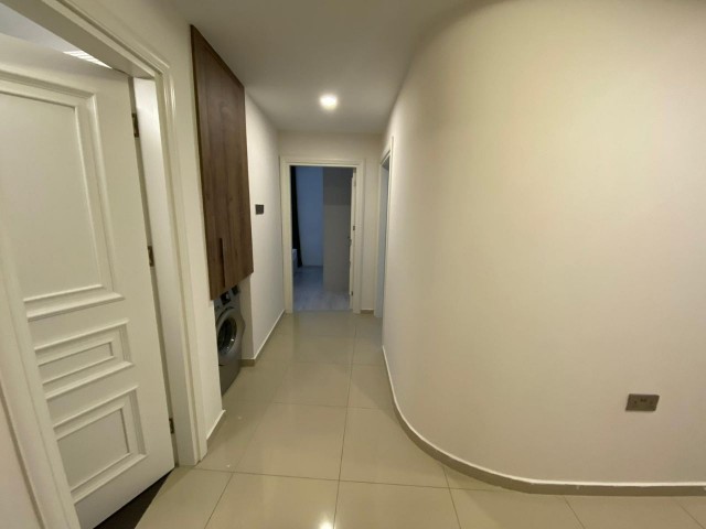 3+1 FLAT FOR SALE IN A PRESTIGIOUS COMPLEX IN KYRENIA CENTER