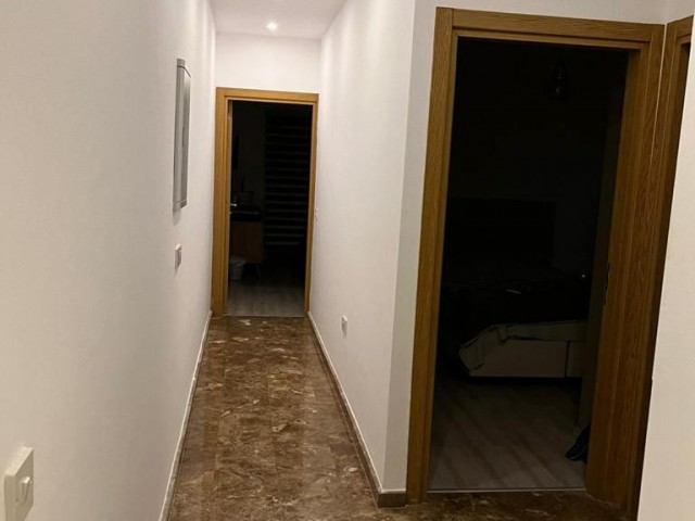 GİRNE MERKEZDE GÜNLÜK KİRALIK PENTHOUSE PARTY EVİ