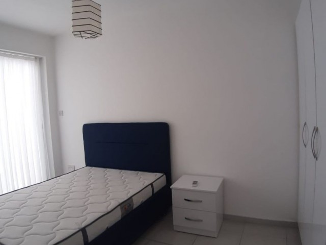 GİRNE MERKEZDE KİRALIK AYLIK ÖDEMELİ 2+1 DAİRE