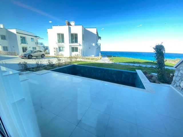 VILLA MIT MEERBLICK IN GİRNE ESENTEPE MIT HERRLICHEM BLICK