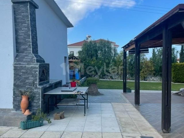 5+2 FREISTEHENDE VILLA MIT MEERBLICK ZUR MIETE IN GİRNE ALSANCAK