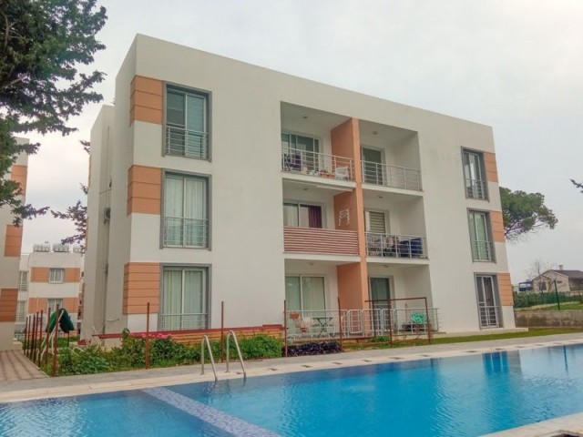 2+1 APARTMENT FOR SALE IN A COMPLEX WITH POOL IN GİRNE ALSNCAKTA