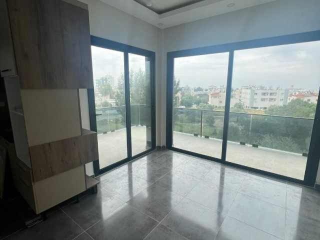 2+1 SEA VIEW OPPORTUNITY FLAT FOR SALE WITH DOWNLOAD IN KYRENIA CENTER