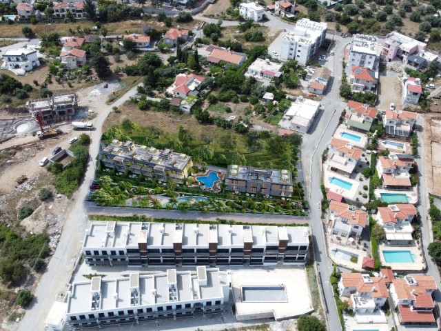 GİRNE ALSANCAK BÖLGESİNDE PROJEDEN SATILIK 2+1 HAVUZLU DAİRELER