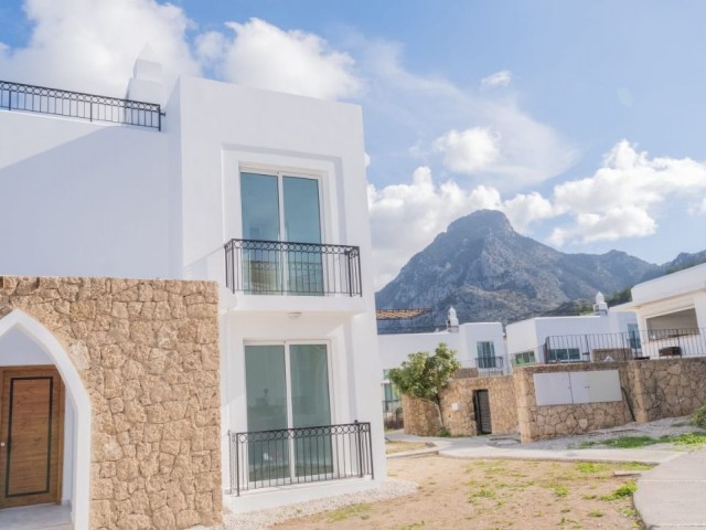 3+1 FULLY FURNISHED VILLA WITH SEA AND MOUNTAIN VIEW IN KYRENIA KARŞIYAKA