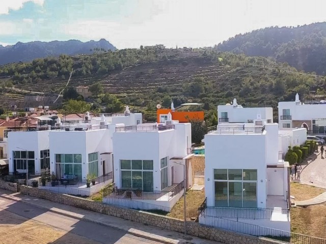 3+1 FULLY FURNISHED VILLA WITH SEA AND MOUNTAIN VIEW IN KYRENIA KARŞIYAKA