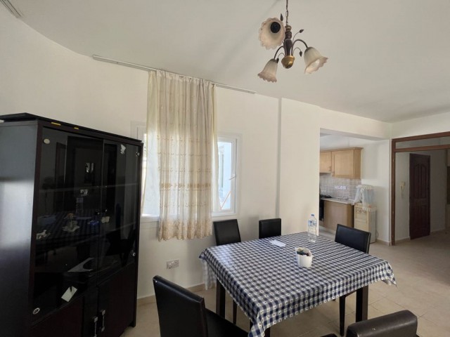 Girne merkez de 4+1 penthouse 