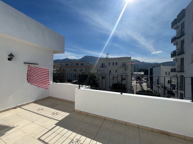 4+1 Penthouse im Zentrum von Kyrenia