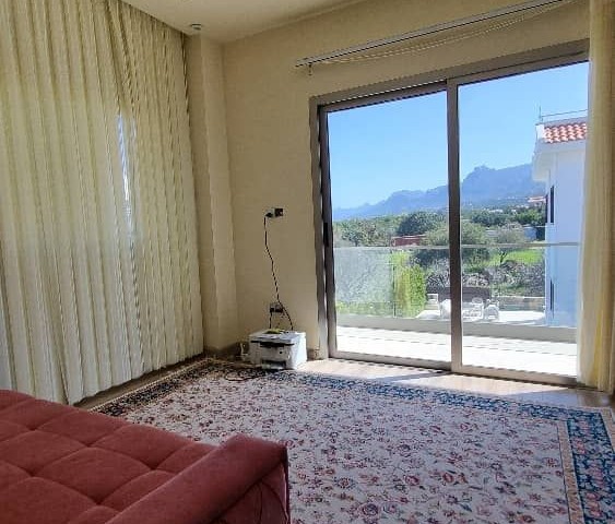 3+1 FREISTEHENDE VILLA MIT PRIVATEM POOL ZUM VERKAUF IN GIRNE ALSANCAK