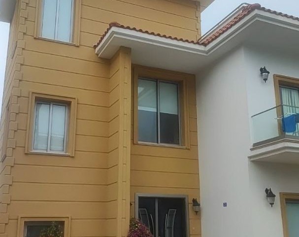 3+1 DETACHED VILLA WITH PRIVATE POOL FOR SALE IN GIRNE ALSANCAK AREA