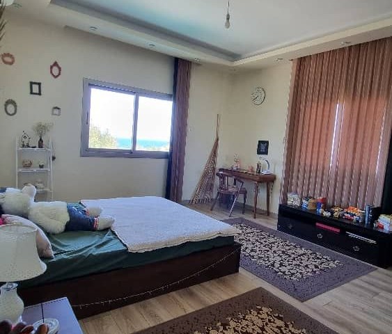 3+1 FREISTEHENDE VILLA MIT PRIVATEM POOL ZUM VERKAUF IN GIRNE ALSANCAK