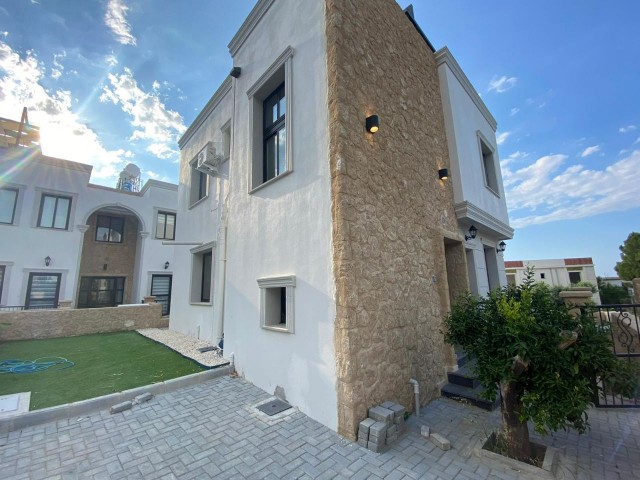 VILLA WITH INVESTMENT OPPORTUNITY IN ÇATALKÖY, GİRNE