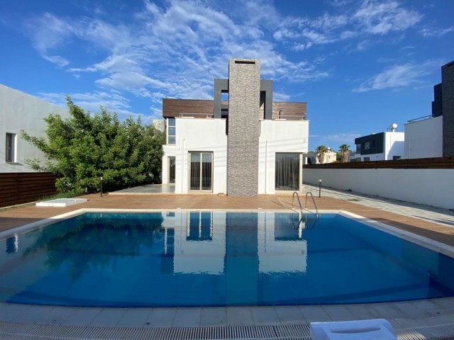 4 bedroom luxury villa for rent in catalkoy 