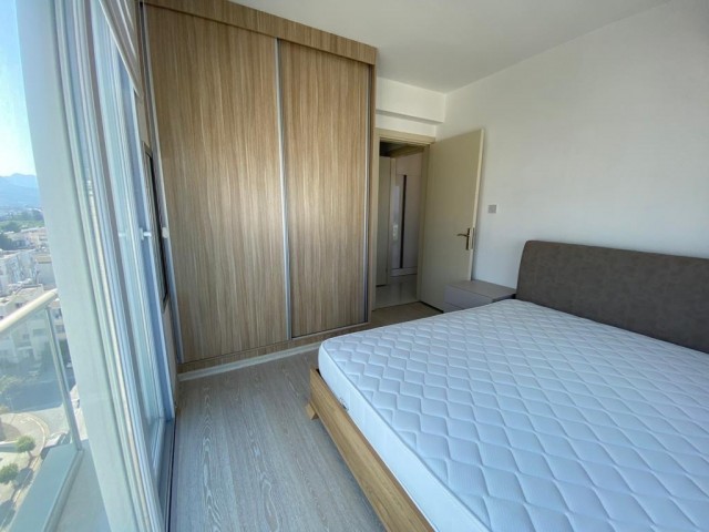 Penthouse mit 1 Schlafzimmer im Herzen von Kyrenia zu verkaufen