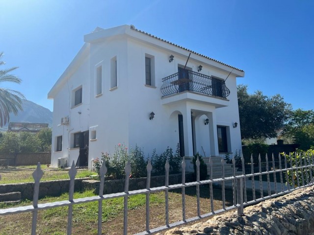 4 bedroom villa for rent in bellapais near to city