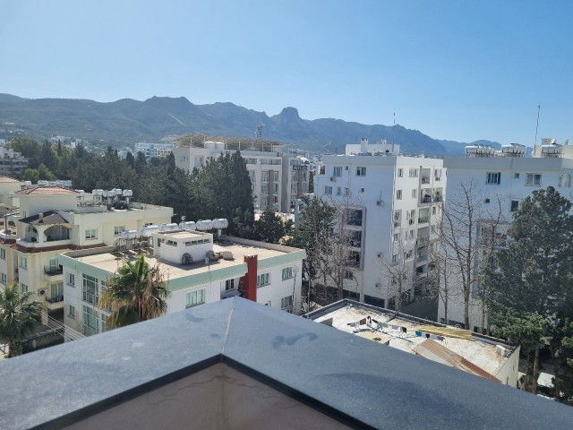 1 bedroom penthouse with panoramic views at Kyrenia city center 