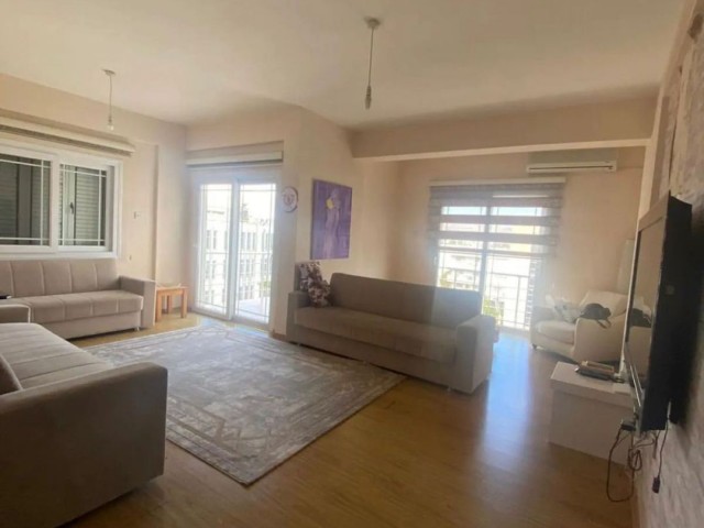 Large 145m2, 3 bedrooms flat for sale at Nicosia city center 