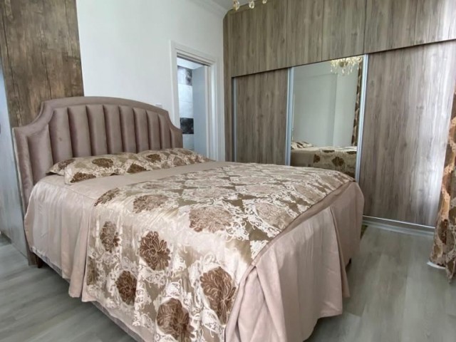 Kyrenia/Alsancak 2+1 250m2 Villa