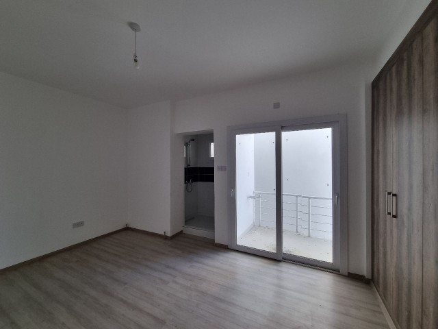 3 bedroom Turkish made flat in Gonyeli, close to the main street and markets