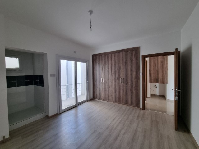 3 bedroom Turkish made flat in Gonyeli, close to the main street and markets