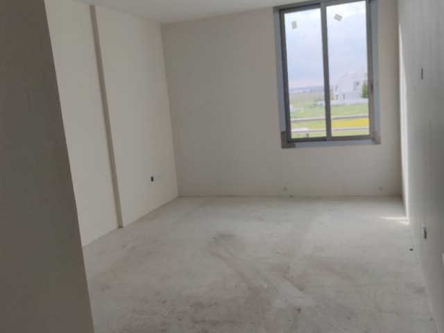 Villa zu verkaufen in Nikosia/Yenikent mit 3+1,4+1 Optionen 