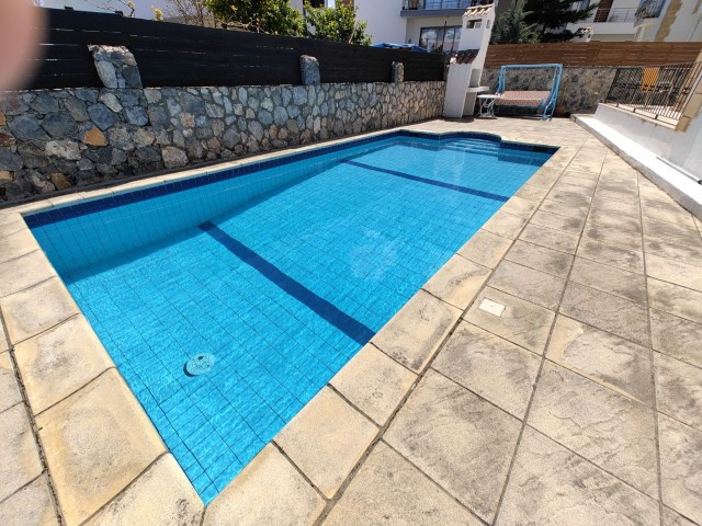 Very well looked after 3 bedroom villa with private pool and fully furnished close to main road in Lapta