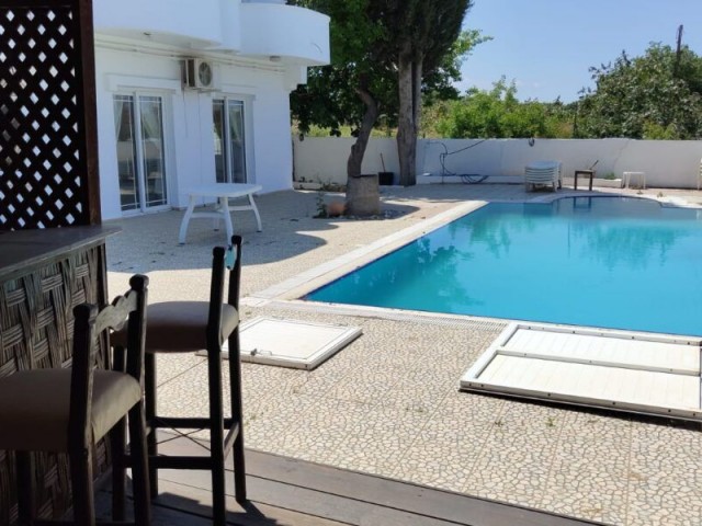 Furnished 4 bedroom villa with private swimming pool 