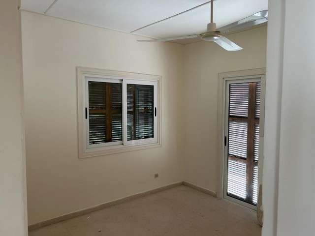 Girne/Çatalköy 'de 1210 M2 arazi içinde 3+1 villa